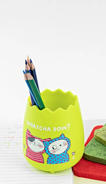 Whatcha Doing? Pen Holder